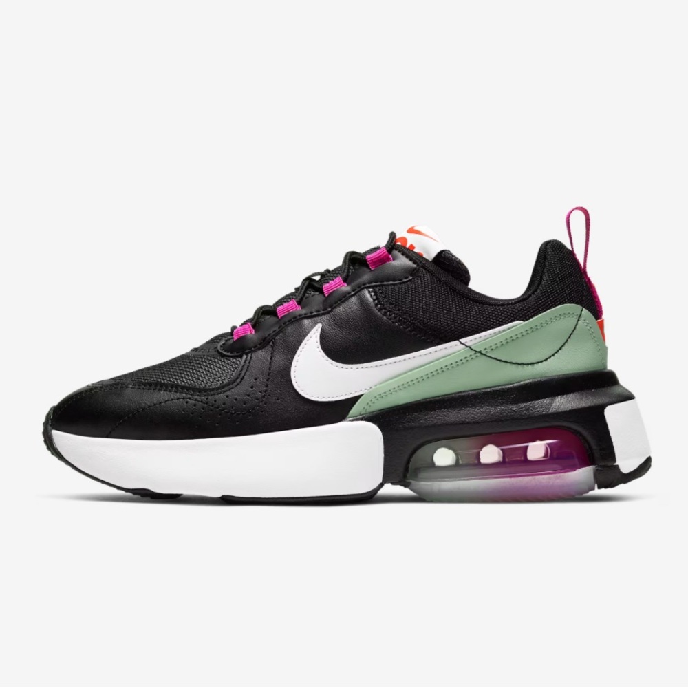 Nike Women’s Air Max Verona